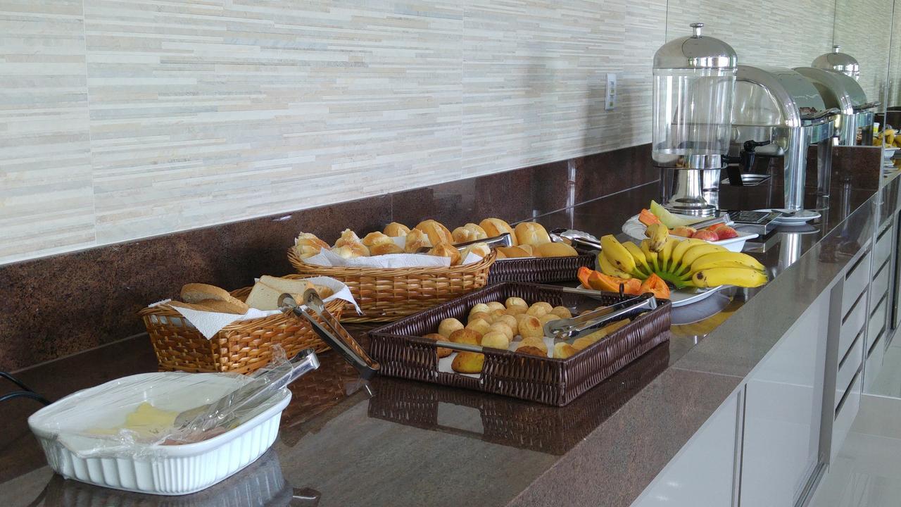 Patos Hotel Патус-ди-Минас Экстерьер фото